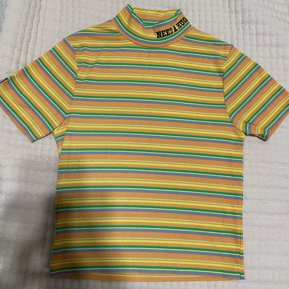 Teddy Fresh Women’s “need a hug” crop top